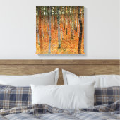 Beukenbos van Gustav Klimt Fine Art Canvas Print (Insitu (Slaapkamer))