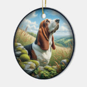 Bevallige Basset Hound-tafereel Keramisch Ornament (Links)
