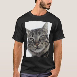 Bevallige bruine tabbykat fotoportret t-shirt