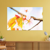 Bevallige Sakura Bloesem En Bladeren In De Lente Canvas Afdruk (Insitu (Woonkamer))