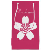 Bevallige Sakura in frambozen cadeautas (Voorkant)