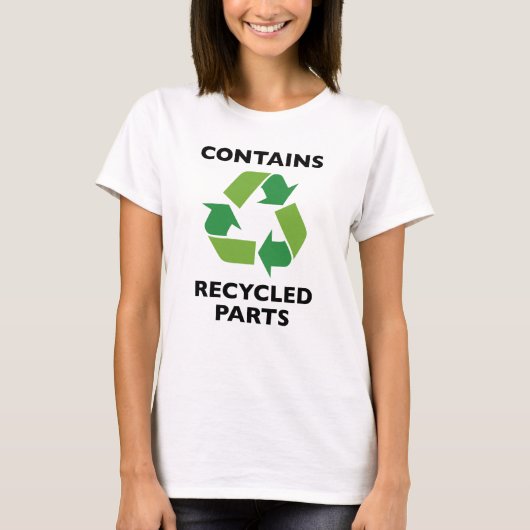 Bevat gerecycleerde onderdelen t-shirt (Voorkant)