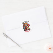 Bever met een esdoornblad en ellebogen omhoog Cana Ronde Sticker (Envelop)