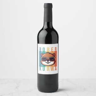Bever met zonnebril wijn etiket