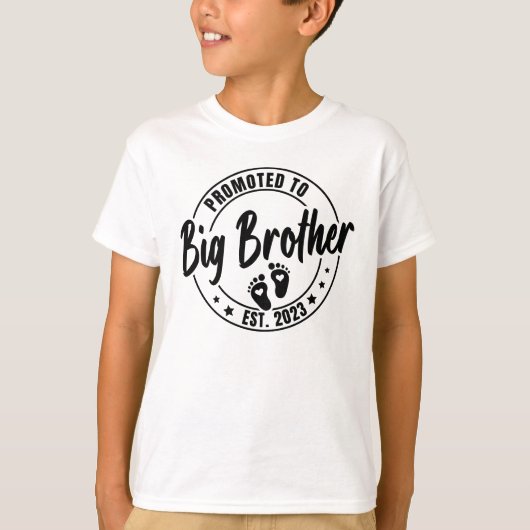 Bevorderd aan Big Brother, Zwangerschap Aankondigi T-shirt (Voorkant)