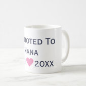 Bevorderd aan de Nana Navy & Roze Mok (Voorkant rechts)