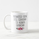 Bevorderd aan oma van Dog Grandma Funny Koffiemok (Links)