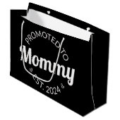 Bevorderd tot mama Oost. 124 Groot Cadeauzakje (Voorkant Gekanteld)