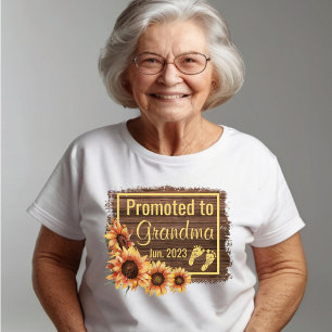 Bevorderd tot oma Sunflower Sunflower T-shirt