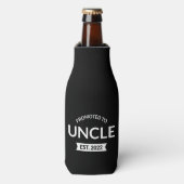 Bevorderd tot oom Est. 2022 II Flesjeskoeler (Fles Voorkant)