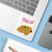 Bevriesde Scooby-Doo Sticker (Laptop met iPhone)