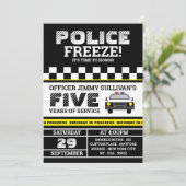 Bevriezen! Verjaardagsfeest van de politieagent Kaart (Staand voorkant)