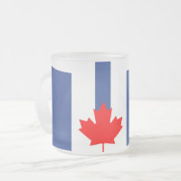 Bevroren kleine glazen mok met vlag van Toronto