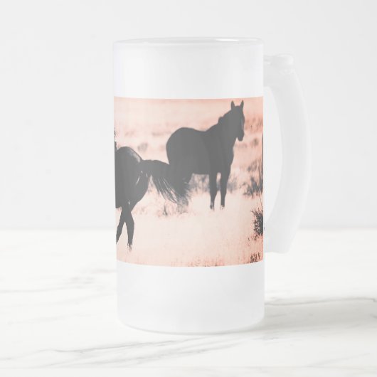 Bevroren Mok van 16 oz glas met WILDE HORSES (Voorkant rechts)
