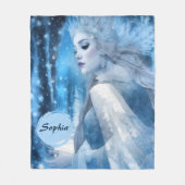 Bevroren Schoonheid Sneeuwkoningin in Winter Wonde Fleece Deken (Voorkant)