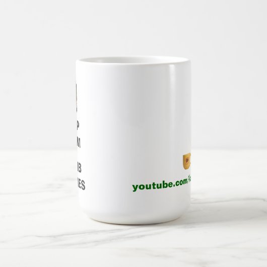 BEWAAR CALM YA DUMB BIDDIES Mok (Center)