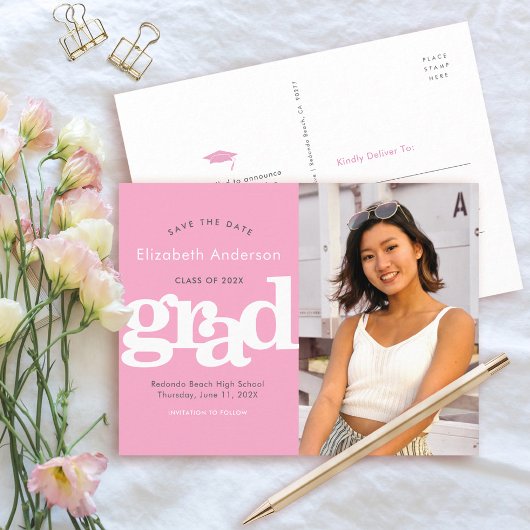 Bewaar datum roze afstuderen foto vet typografie uitnodiging briefkaart