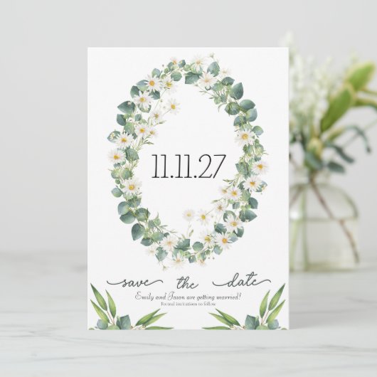 Bewaar de datum botanische eucalyptus + madeliefth save the date (Staand voorkant)