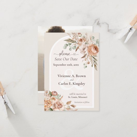 Bewaar de datum Licht Aarde Toon Boho Floral Foto (Voorkant / Achterkant in situ)