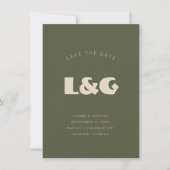 Bewaar de datum Minimalistische grote initialen QR Save The Date (Voorkant)
