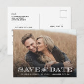 Bewaar de datum Moderne typografie Fotobruiloft Aankondigingskaart (Voorkant / Achterkant)