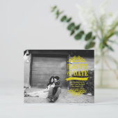 Bewaar de datum Post Kaart Yellow Modern Wedding (Staand voorkant)