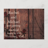 Bewaar de datum Red Faux Kant en Hout Aankondigingskaart (Achterkant)