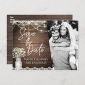 Bewaar de datum Rustic Mason Jar Baby's Breath Fot Aankondigingskaart (Voorkant / Achterkant)