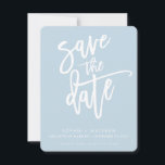 BEWAAR DEZE DATUM moderne kalligrafie schrift lich Save The Date<br><div class="desc">door kat massard >>> https://linktr.ee/simplysweetpaperie <<< A modern design featuring hand lettered, brushed type for your SAVE THE DATE ANNOUNCEMENT. Setup as a template it is simple for you to personalize it - make it yours! >>> TIPS - Klik gewoon op de knop "Aanpassen" en voeg tekst, lettertypen, kleuren toe...</div>