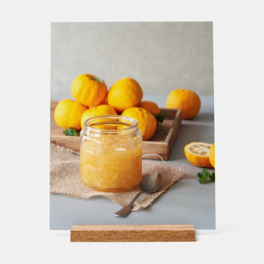 Bewaard voedsel gemaakt met yuja acryl bord (Voorkant)