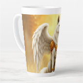 Bewaker van de Dageraad – De Witgevleugelde Wolf. Latte Mok (Linkerhoek)