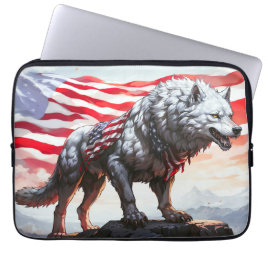 Bewaker van de vrijheid: de patriottische wolf laptop sleeve