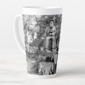 Bewaker van het bos latte mok (Linkerhoek)