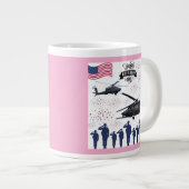 Bewakers van vrijheid roze grote koffiekop (Voorkant rechts)