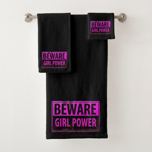BEWARE Girl Power - Roze Black Metal Danger Sign Bad Handdoek (Insitu)