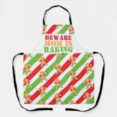 BEWARE Mam bakt een tandenbrood met rood groen Schort (Voorkant)
