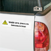 BEWARE: Vreemde, ongesocialiseerde huiseschoolers  Bumpersticker (Op Truck)