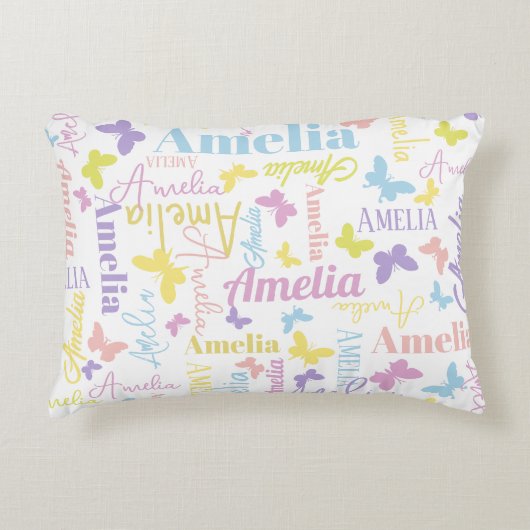 Bewegde regenboogvlinder, aangepaste naam Amelia Accent Kussen (Voorkant)