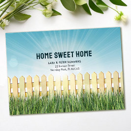 Bewegende aankondiging met piket hek en vuurpijlen