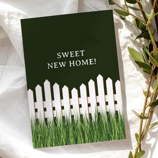 Bewegende aankondiging met witte piket hek