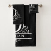 Bewerkbaar kleurenmonogram D Bad Handdoek (Insitu)