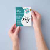 bewerkbare aangepaste schoonmaakdiensten schoonmaa flyer (Hand)