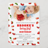 Bewerkbare aardbei 1e verjaardagsuitnodiging kaart (Voorkant / Achterkant)