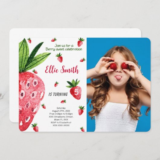 Bewerkbare Aardbei Verjaardagsfoto Uitnodiging (Voorkant / Achterkant)
