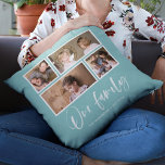 Bewerkbare achtergrondkleur onze familie foto coll kussen<br><div class="desc">Kussen met de woorden "Onze Familie" in een wit stijlvol schrift met 4 foto's met een witte rand eromheen, naast elkaar gerangschikt op de voor- en achterkant, waardoor het in totaal 8 foto's zijn die je kunt vervangen door je eigen foto's tegen een bewerkbare achtergrondkleur (klik op "aanpassen" om de...</div>