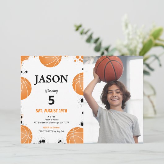 Bewerkbare Basketbal Foto Uitnodiging (Staand voorkant)