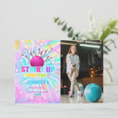 Bewerkbare bowling verjaardag foto uitnodiging (Staand voorkant)