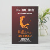 Bewerkbare Boys Sports Party Kaart met Actie (Staand voorkant)