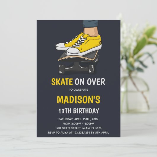 Bewerkbare Cool Skater Party Uitnodiging voor jong (Staand voorkant)