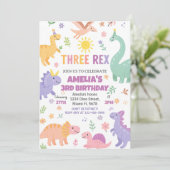 Bewerkbare Dino Party-uitnodiging voor jongens of Feestdagenkaart (Staand voorkant)